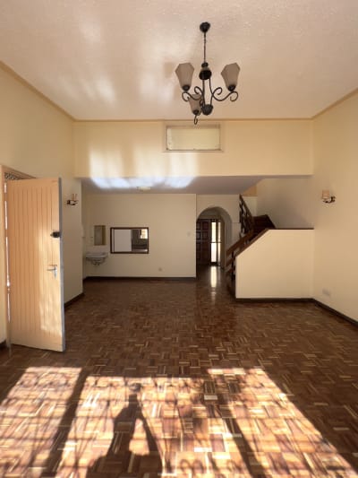 4 bedroom House for rent in Kilimani