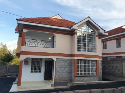 9 bedroom House for sale in Ongata- Rongai