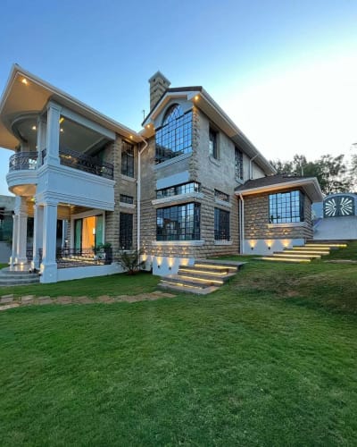 5 bedroom Commercial for sale in Kilimani