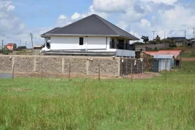 Land for sale in Ngoingwa, Thika