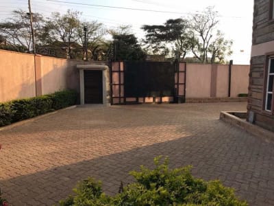 4 bedroom Mansion for sale in Ruiru