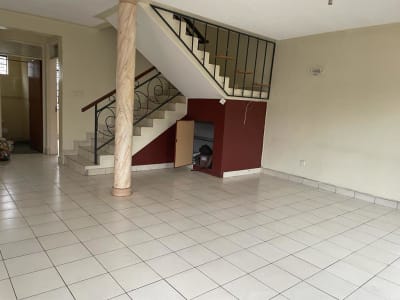 4 bedroom Townhouse for rent in South B