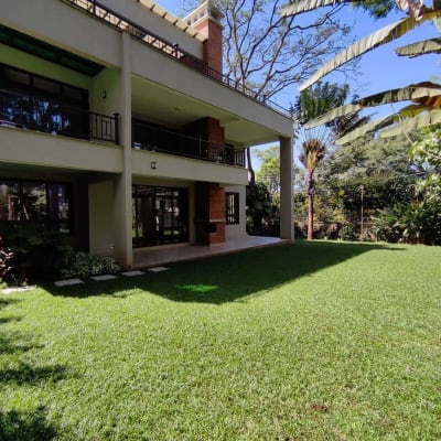 5 bedroom Villa for rent in Lavington, Nairobi