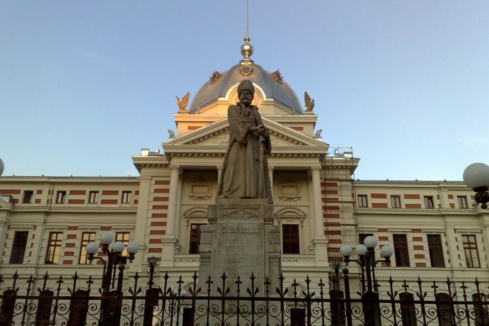 בית החולים קוֹלצֶאָה מהמאה ה־17 הוא הראשון שנבנה בבוקרשט