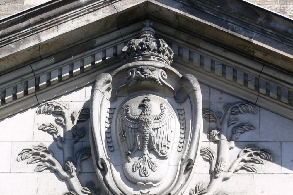 מגן אבירים, פרט מחזית הספריה הממלכתית