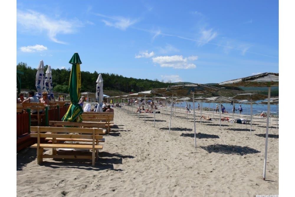 חוף אחטופול