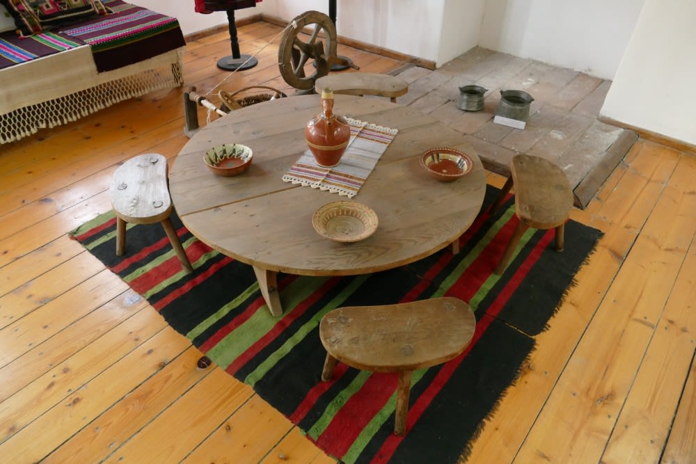 מכונת זמן נוסח בולגריה במוזיאון לאתנוגרפיה בנסבר