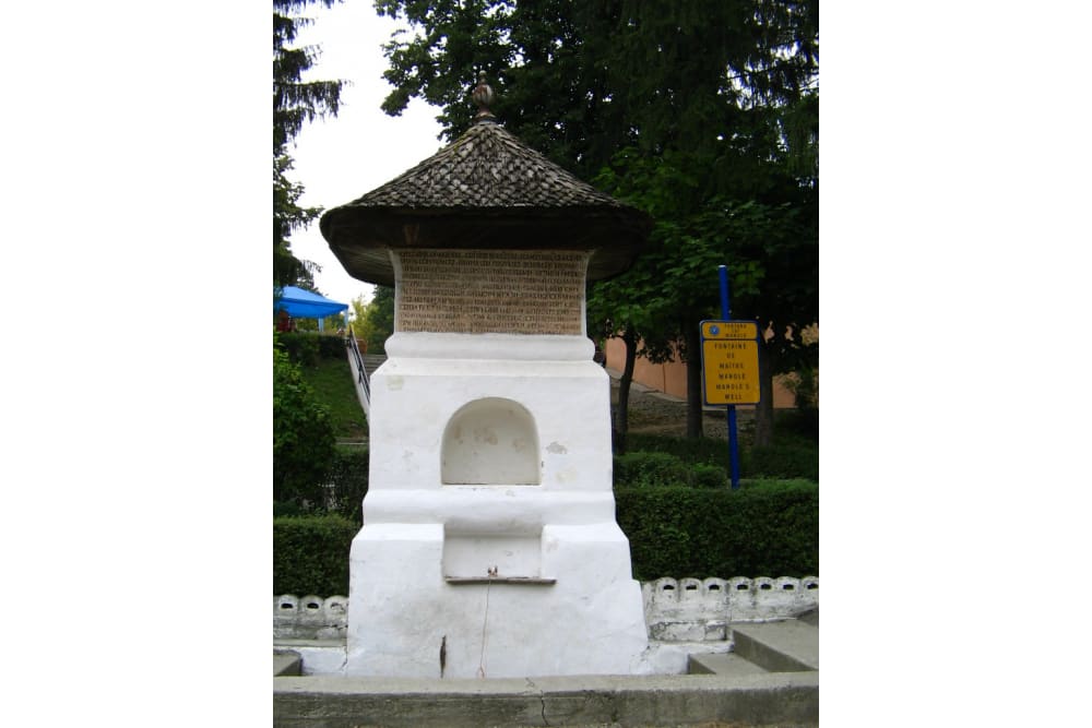 מזרקת מנולה שבפארק מנולה