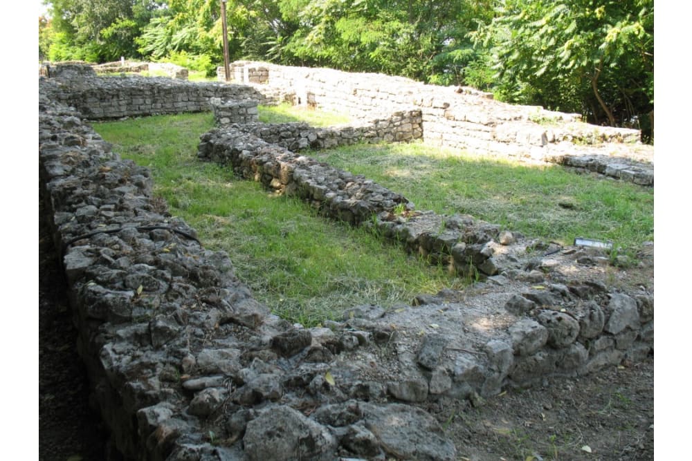 שרידי מבצר סקסגינטה פריסטה