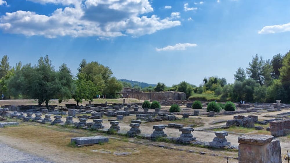 הלֵיאוֹנידֶאוֹן