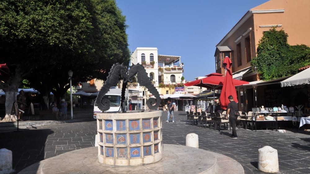 מזרקת סוסוני הים ברובע היהודי