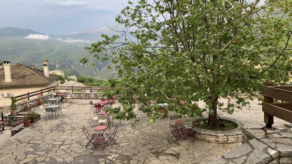 הכיכר המרכזית של אָריסטי