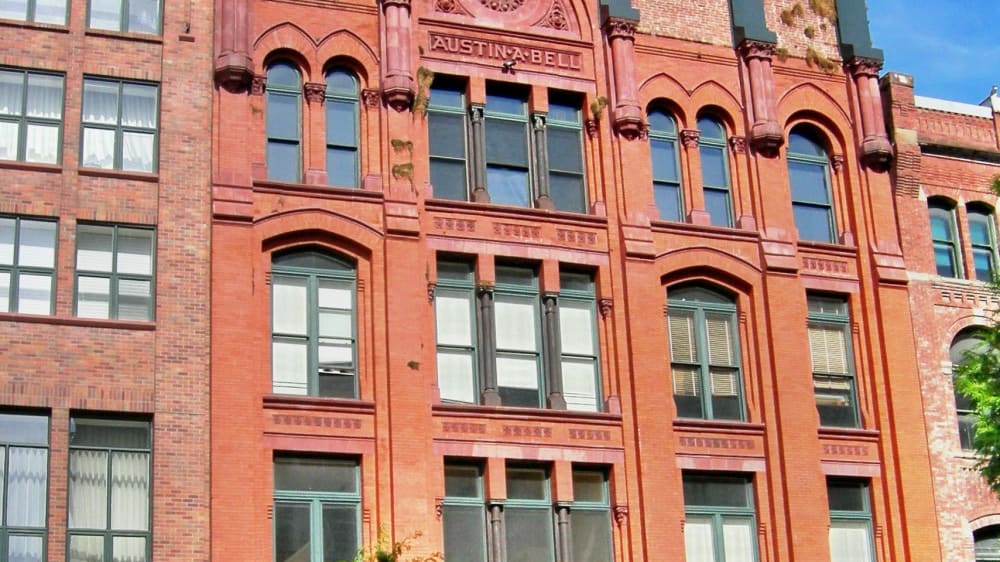 בניין אוסטין בֶּל