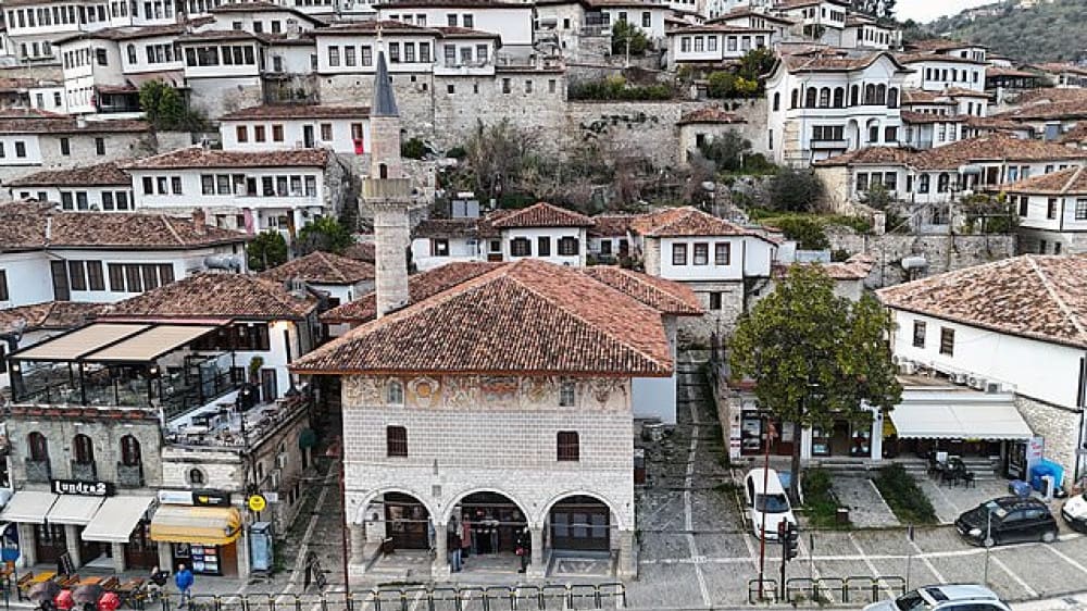 מסגד בָכֶלוֹרְס