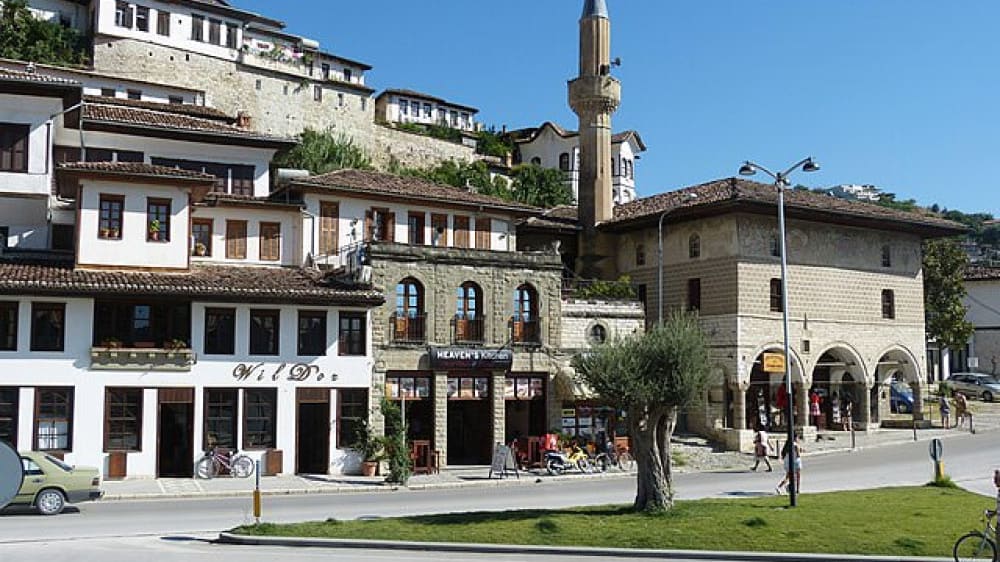 מסגד בָכֶלוֹרְס