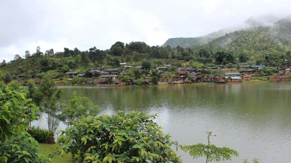 הצצה לתרבות הסינית בכפר בַּאן רַק תַאי