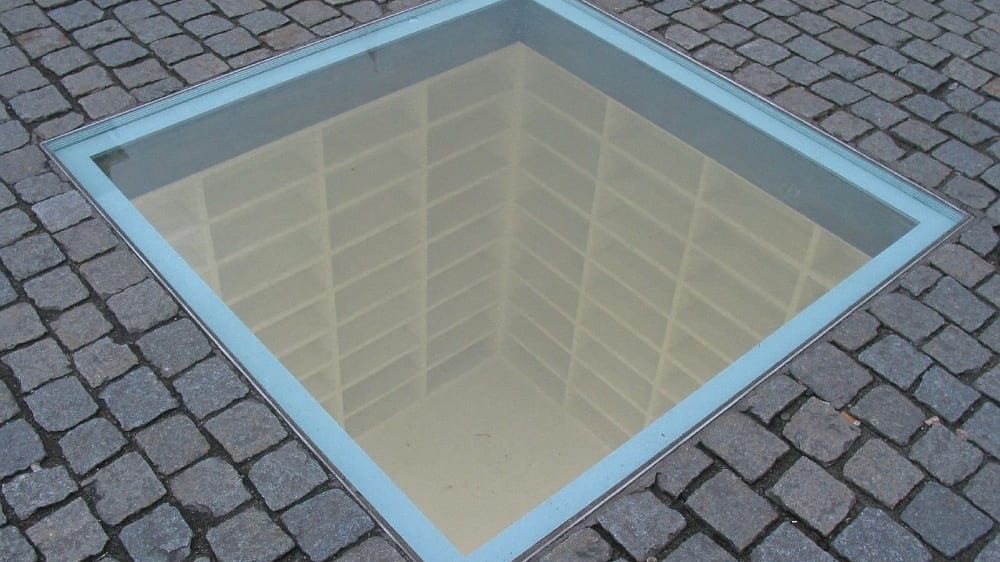 ספריה (אנדרטה בברלין)