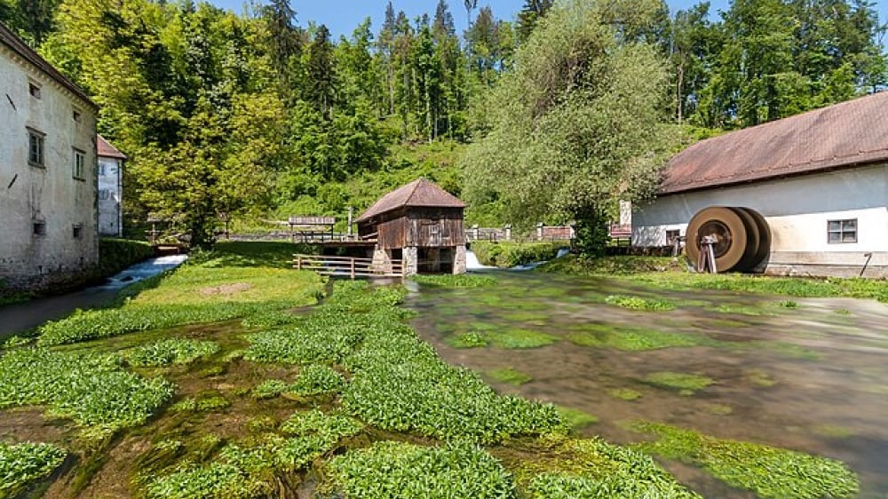 טירת בּיסטרָה