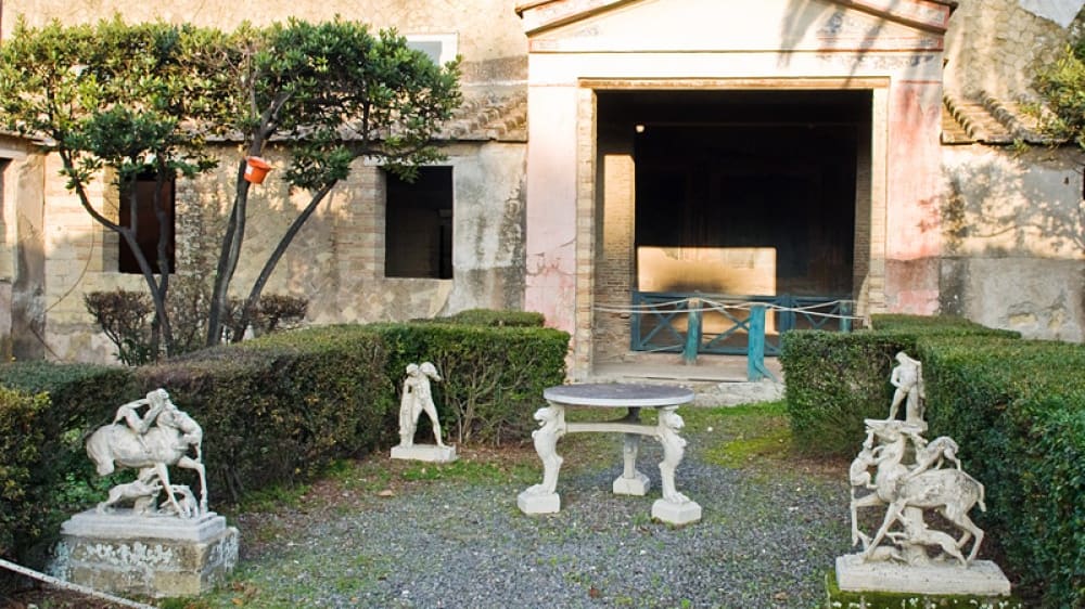 בית האיילים בהֶרְקוּלָנֵאוּם