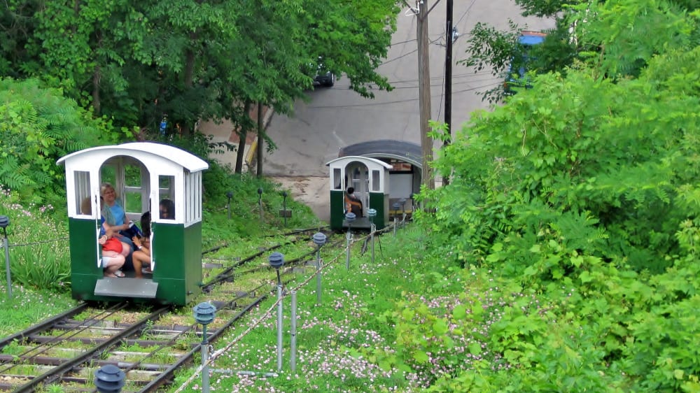 המעלית של פֶנֶלוֹן פּלֵייס