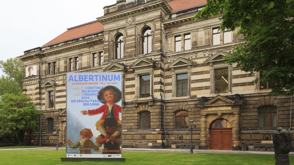 גלריית האמנים החדשים