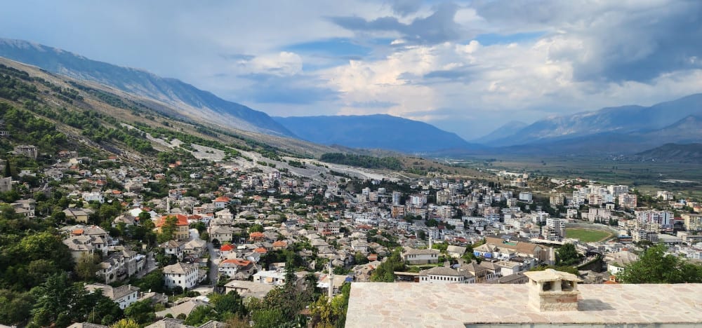 ג׳ירוֹקָסְטְרָה