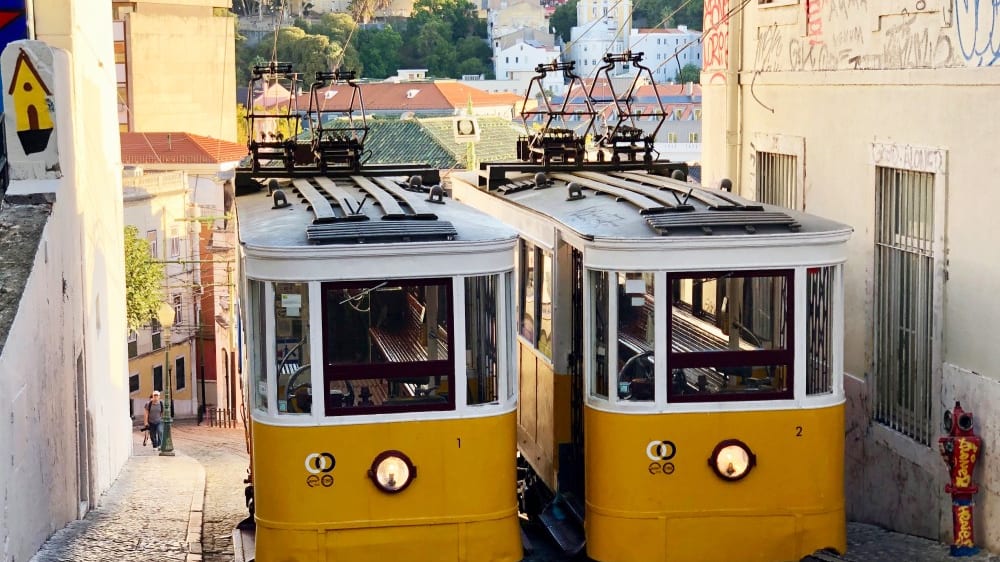 אֶלֶבאדוֹר דָה גלוריה