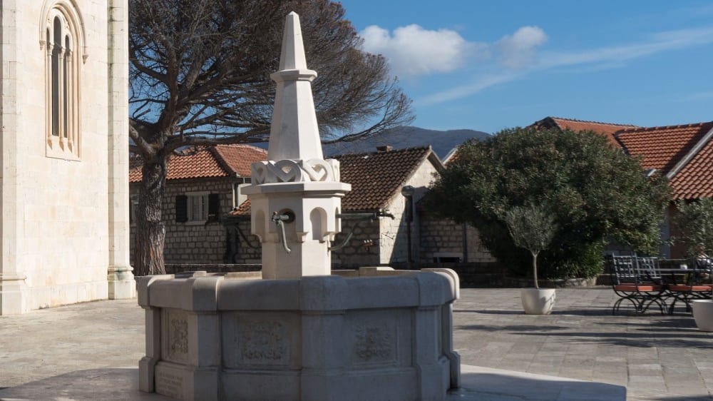 מזרקת המים בעיר העתיקה