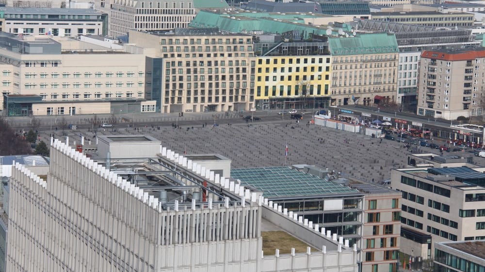 אנדרטת השואה, מבט מפנורמה פונקט
