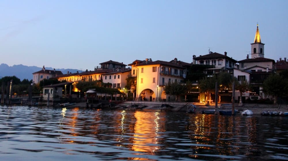 איזוֹלָה פֶּסקאטוֹרי בשעת בין הערביים