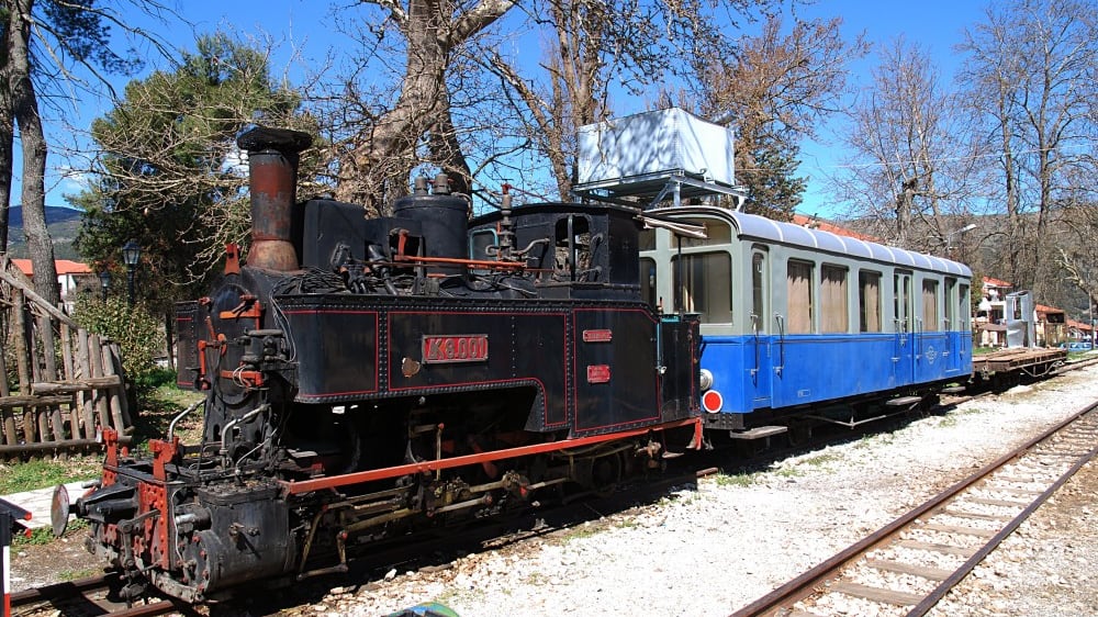 מסילת הרכבת קָלָבְריטָה-דיאַקוֹפטוֹ