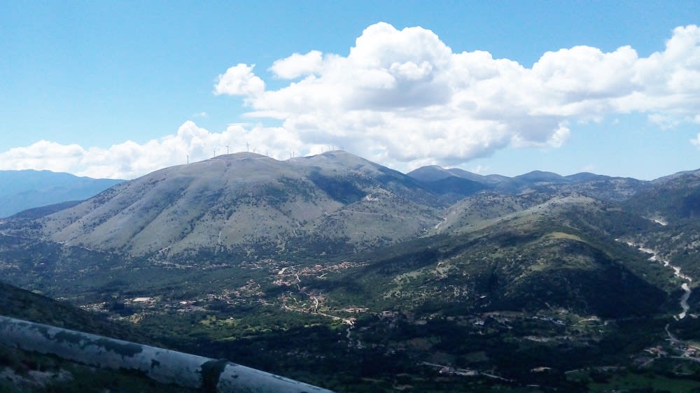 קאלוֹן אוֹרוֹס