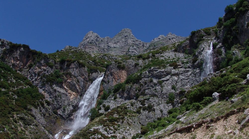 מפל קָטָראקְטִיס