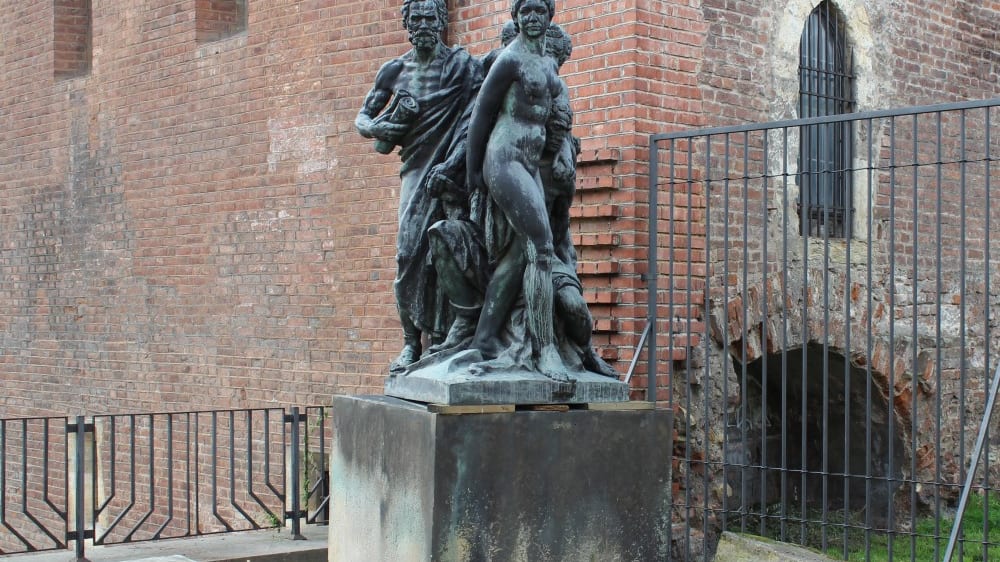 מנזר אָנֶזְ׳קָה הקדושה