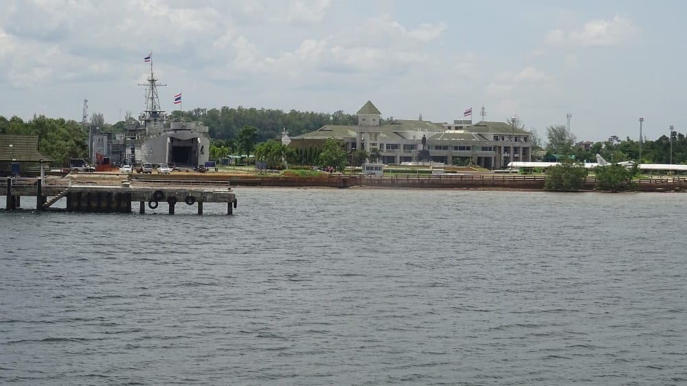 מזח קְלוֹנג גִ'ירָאד