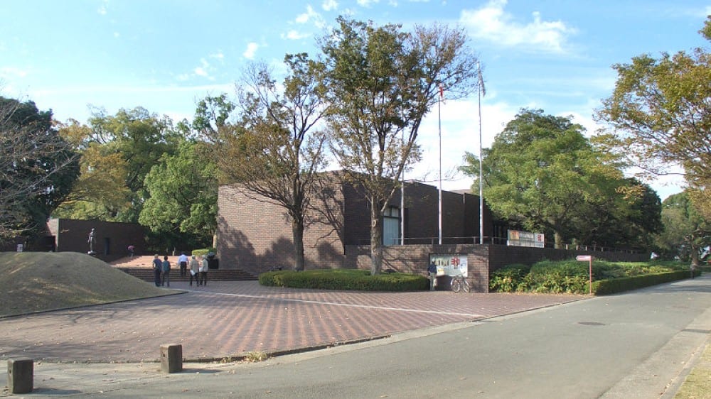 מוזיאון מחוז קוּמאמוֹטוֹ לאמנות