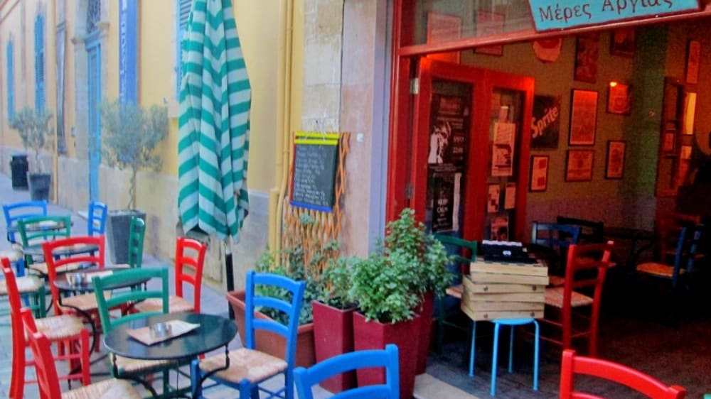 לָאיקי יֶיטוֹניָה