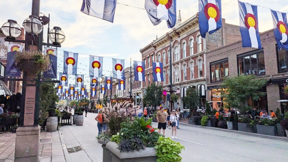 לארימֶר סקוור