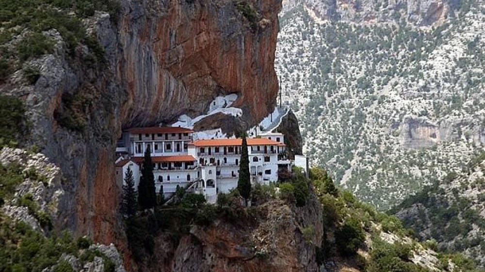 מנזר אֶלוּנאס