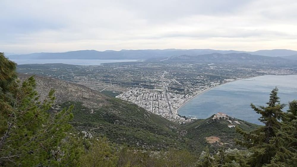 התצפית ממנזר פָּטאפיוֹס הקדוש