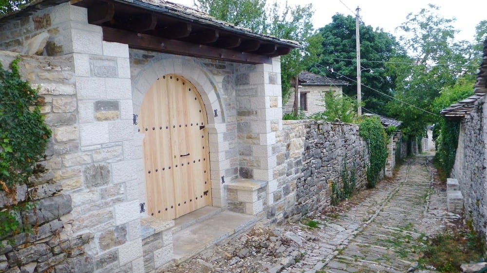 מוֹנוֹדֶנדרי