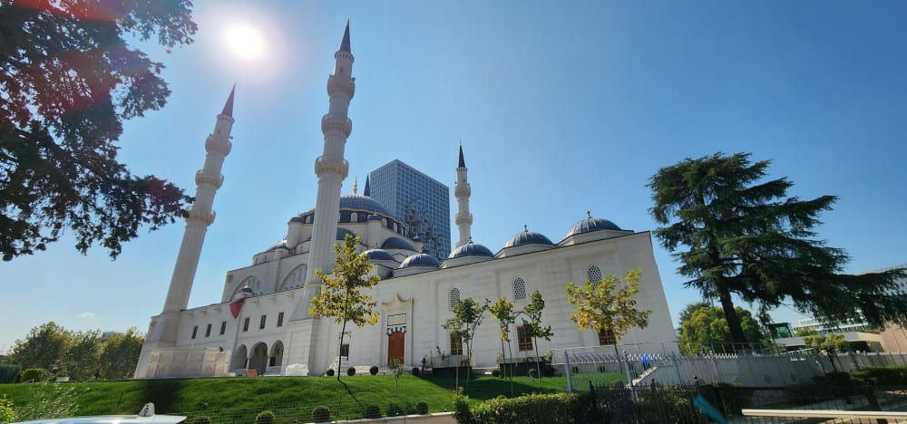 מסגד נָמָזגָה