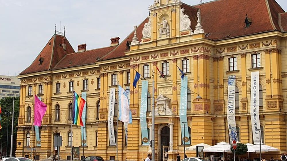 המוזיאון לאמנויות ולמלאכות-יד