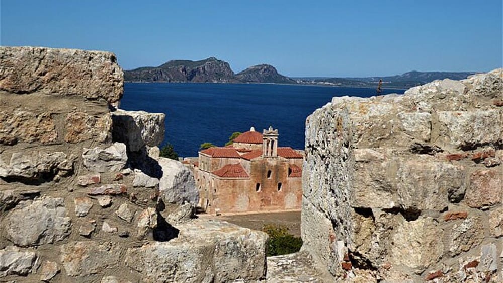 מבצר ניוֹקָסטרוֹ (המבצר החדש של פּילוֹס)