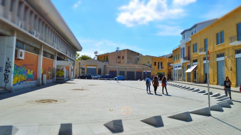 ניקוֹזִיָה