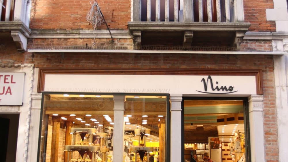 חזית החנות Nino&Friends