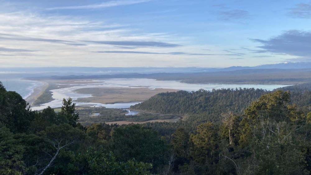 הנוף הנשקף משביל אוקָריטו טריג