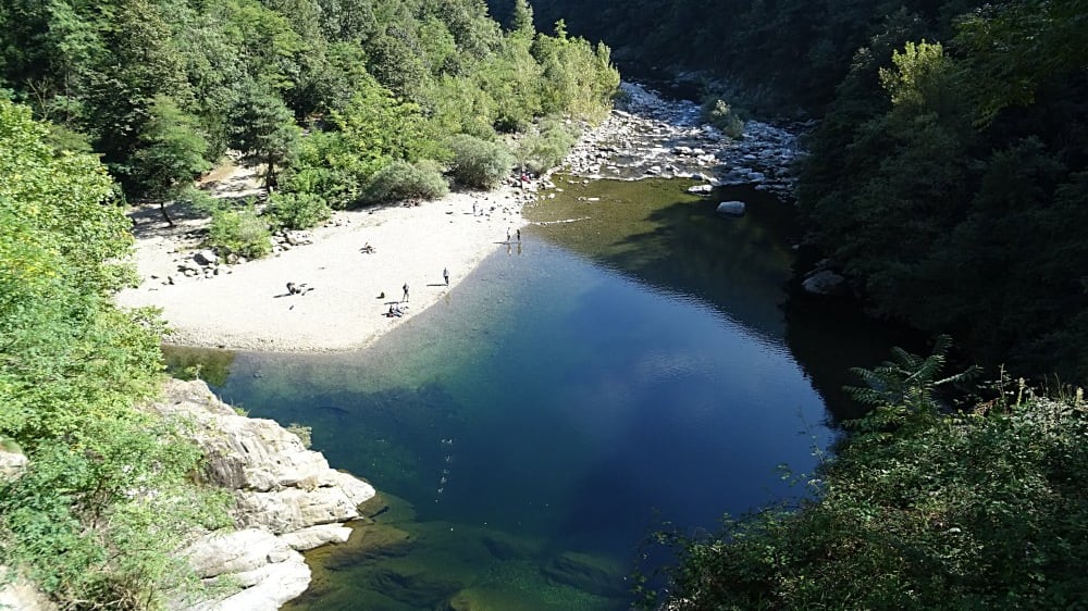 בריכת מים טבעית בערוץ סנטה אנָה