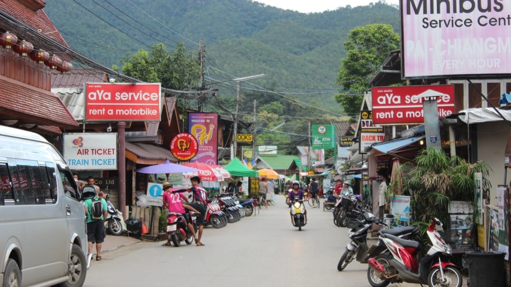 רחוב התיירים של פאי - Walking Street