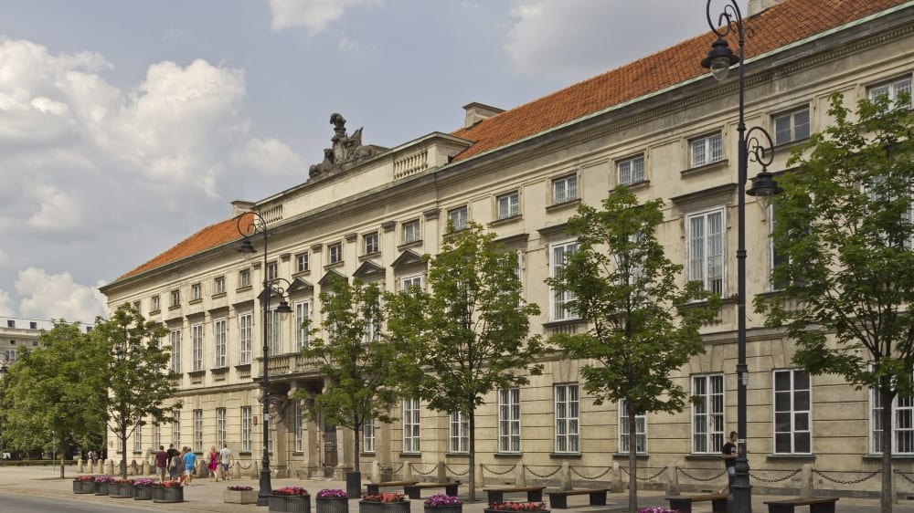 ארמון טישקיֶיביץ' בסגנון הניאו־קלאסי